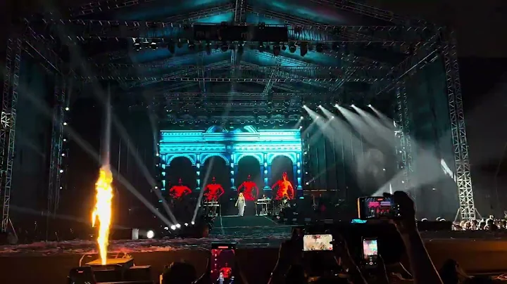 Shreya Ghoshal live #meredholna #song #bhoolbhulaiya