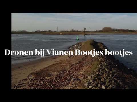 Dronen bij Vianen. Lente zin en bootjes.