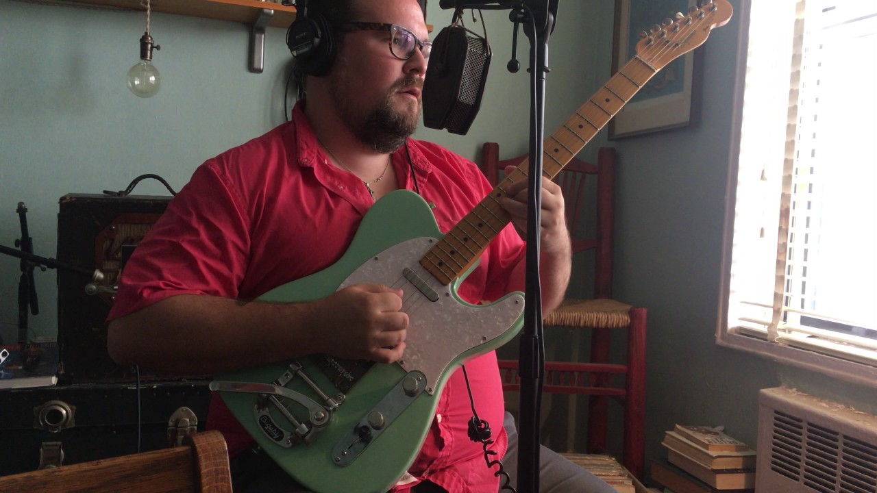 Vilray sings 'Manhattan Serenade' (1928)