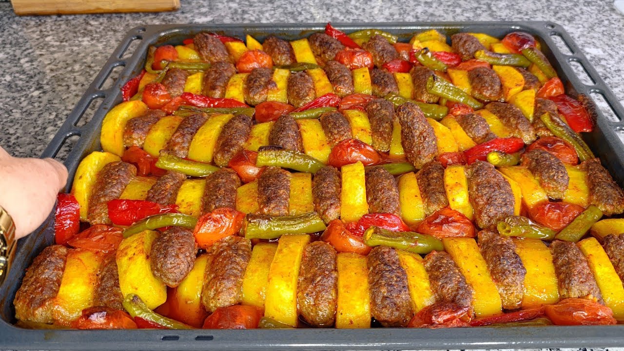 İzmir köftesi nasıl yapılır Nefis Yemek Tarifleri Köfteli Yemekler Fırın Yemekleri İzmir köftesi nasıl yapılır Nefis Yemek Tarifleri Köfteli Yemekler Fırın Yemekleri