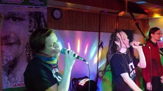 Alte kaj Espere – Jonny M & La Perdita Generacio | Kanto kun teksto