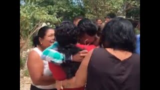 Jesse visita a su mama después de 11 años para el día de las madres! Un re-encuentro.