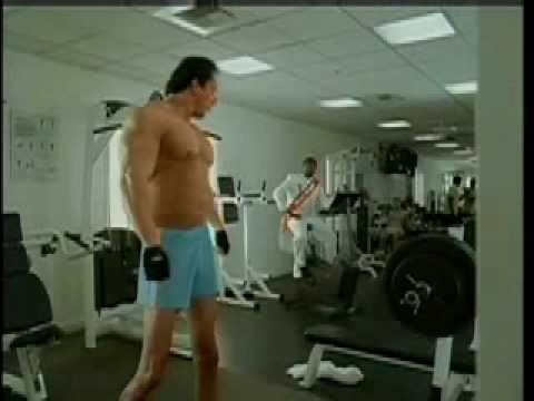 Crazy Body Builder - Funny Commercial