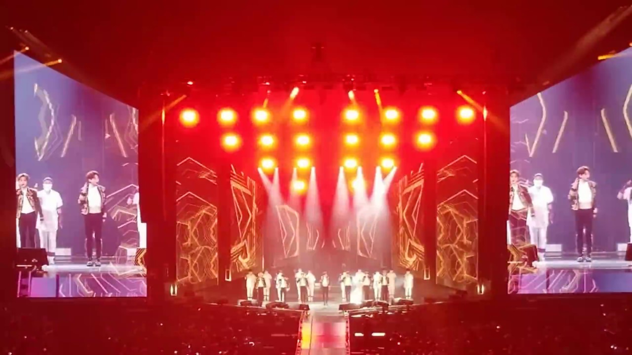 BTS in LA Day 4: Concert Intro + IDOL