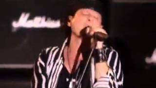 Scorpions - Hit Between The Eyes (Live Moscow 2003)