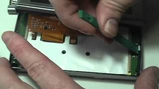 Видео How to Replace Your Garmin Nuvi 660 Battery (Revised) (автор: NewPower99DotCom)