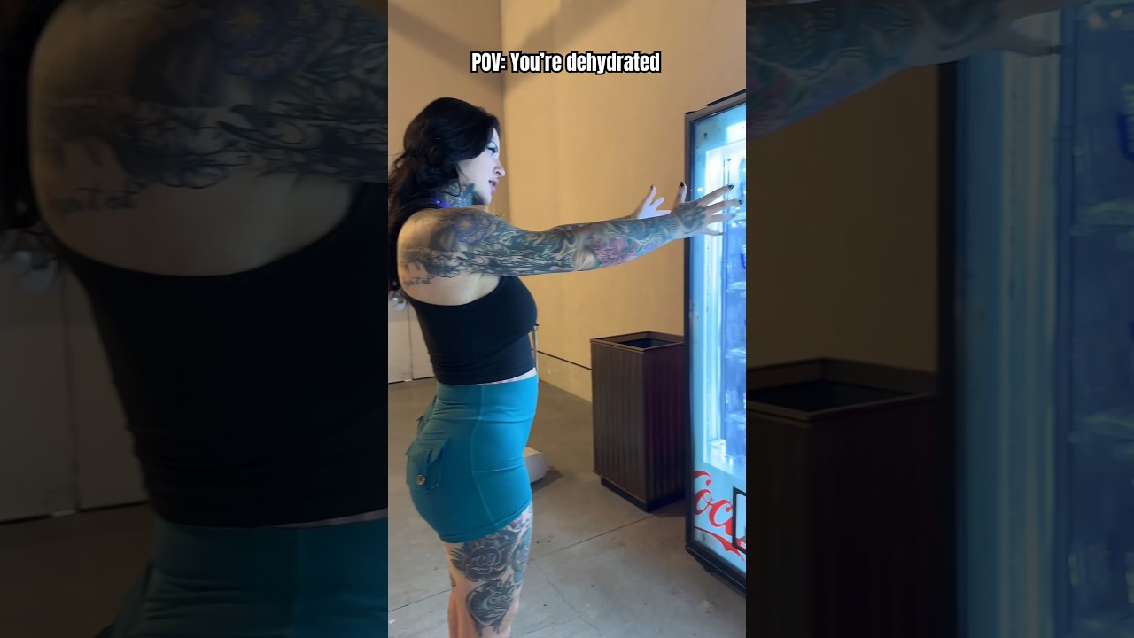 GO GET YOUR WATER NOW #shortsfeed #shortsvideo #water #twitchcon2023