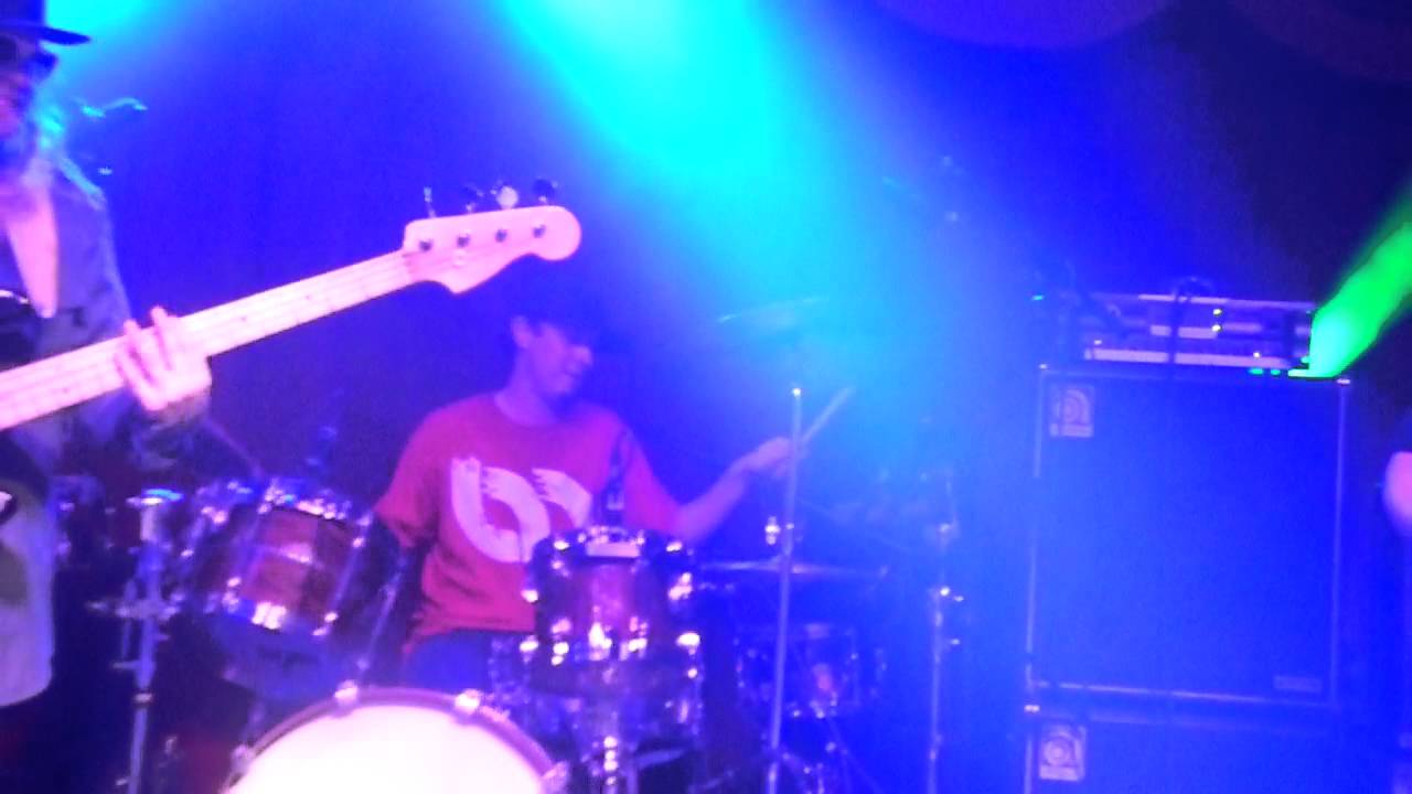 LETTUCE AT THE BROOKLYN BOWL 12/14/11 ENSLER.MOV YouTube