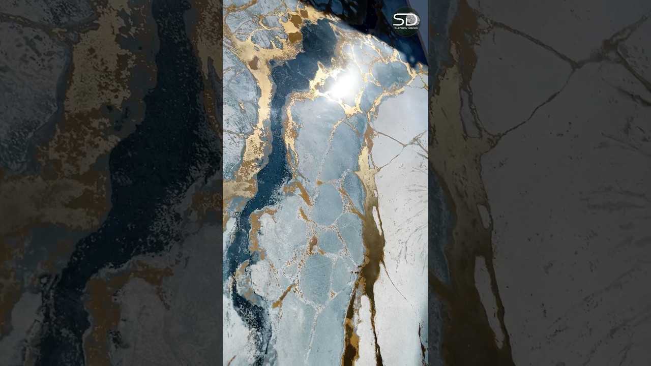 Мрамор декоративной штукатурки в технике СРЕЗ-КАМНЯ с применением натуральных металлов !￼