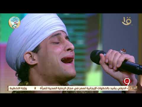 التاسعة المنشد أحمد التوني يبدع في قصيدة على قدرى اصوغ لك المديح