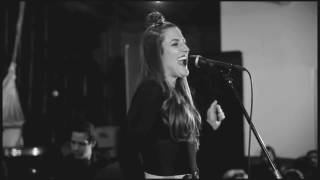 Do You Miss Me - Olivia Castriota Live at Sofar Sounds