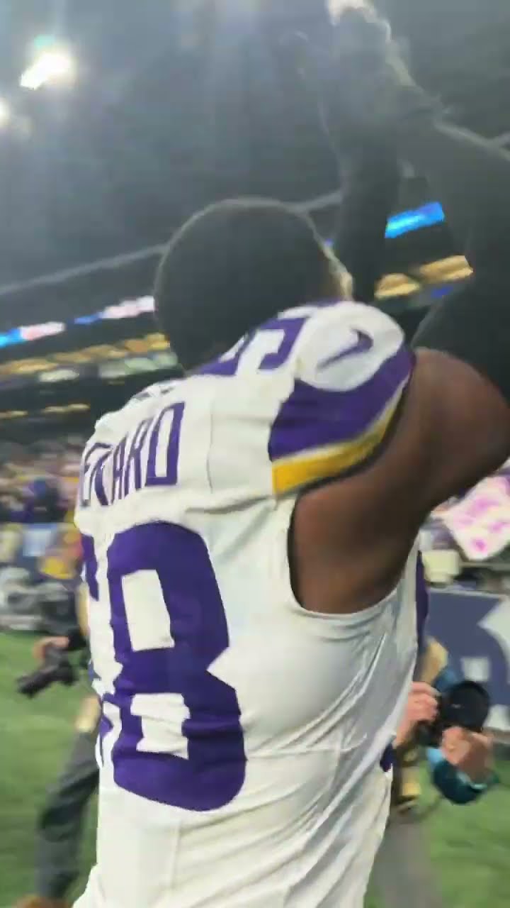 Jonathan Greenard Skol Chant After Win in Seattle ?
