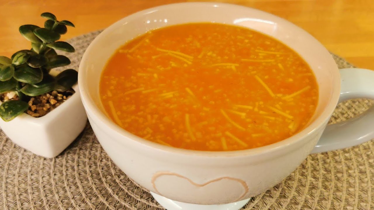 شوربة التمن( الرز ) طيبة ولذيذة وسريعه وبمكون واحد فقط انصحكم تجربونها 👌😋🥰