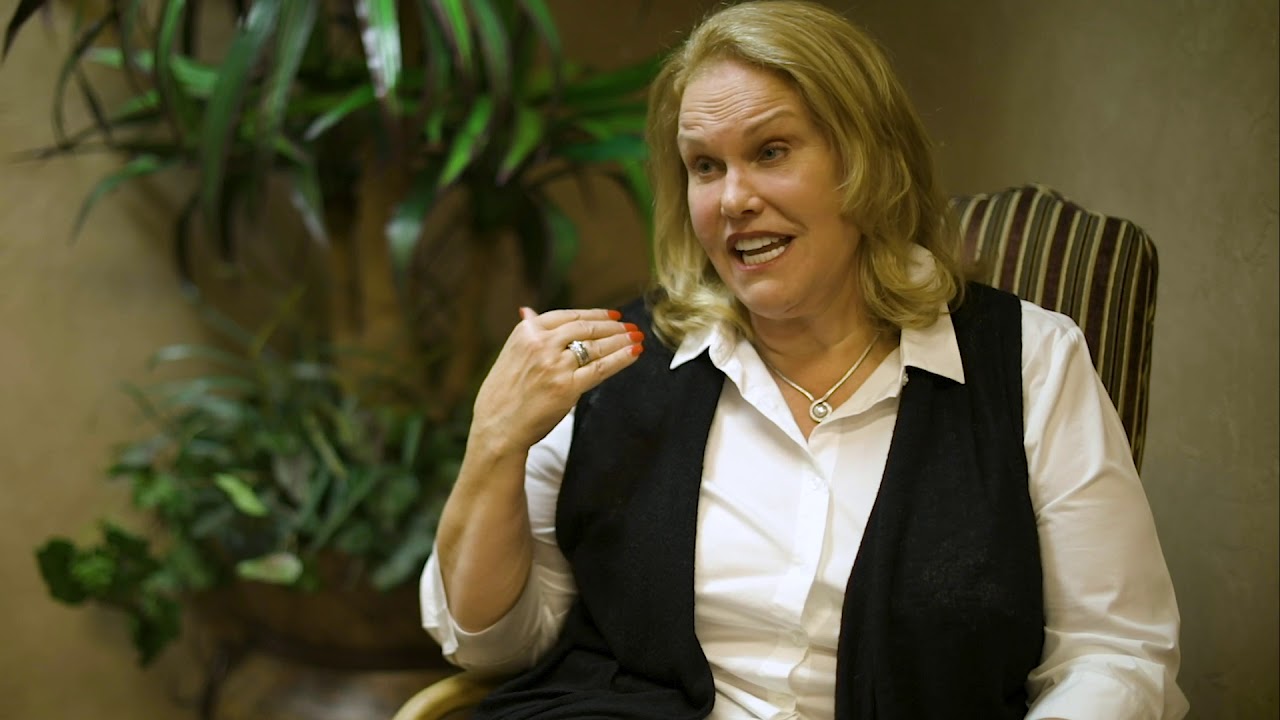 Yvonne Patient Experience: Orthotic and Full-Mouth Reconstruction with Porcelain Veneers