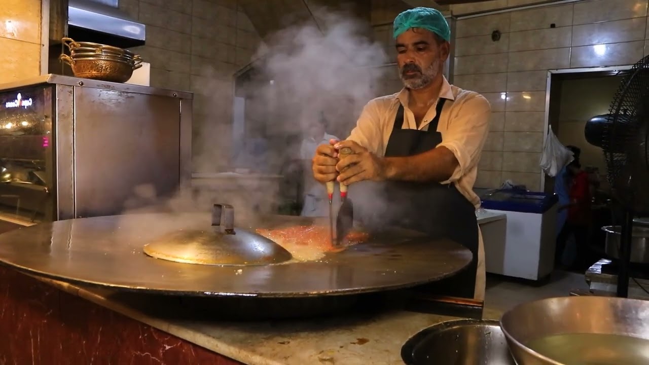 Rawalpindi's Famous Bala Tikka House راولپنڈی کا مشہور بالا ٹکا ہاؤس