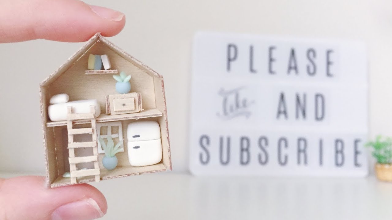 mini clay houses