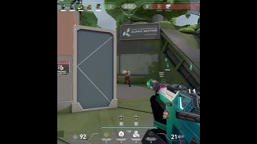 instantly switch to secondary weapon in Valorant #valorant #valorantclips