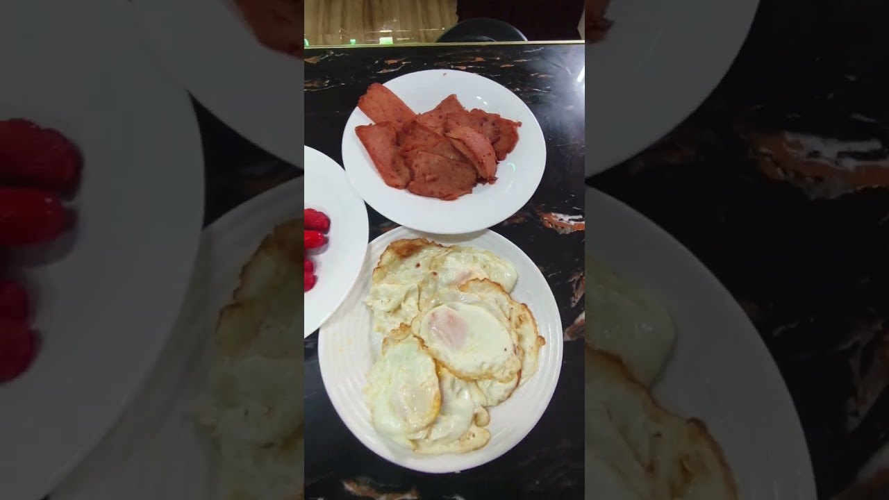 libreng breakfast kahit tanghali na (nanglambot kami sa gutom)