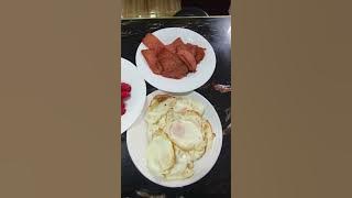 libreng breakfast kahit tanghali na (nanglambot kami sa gutom)