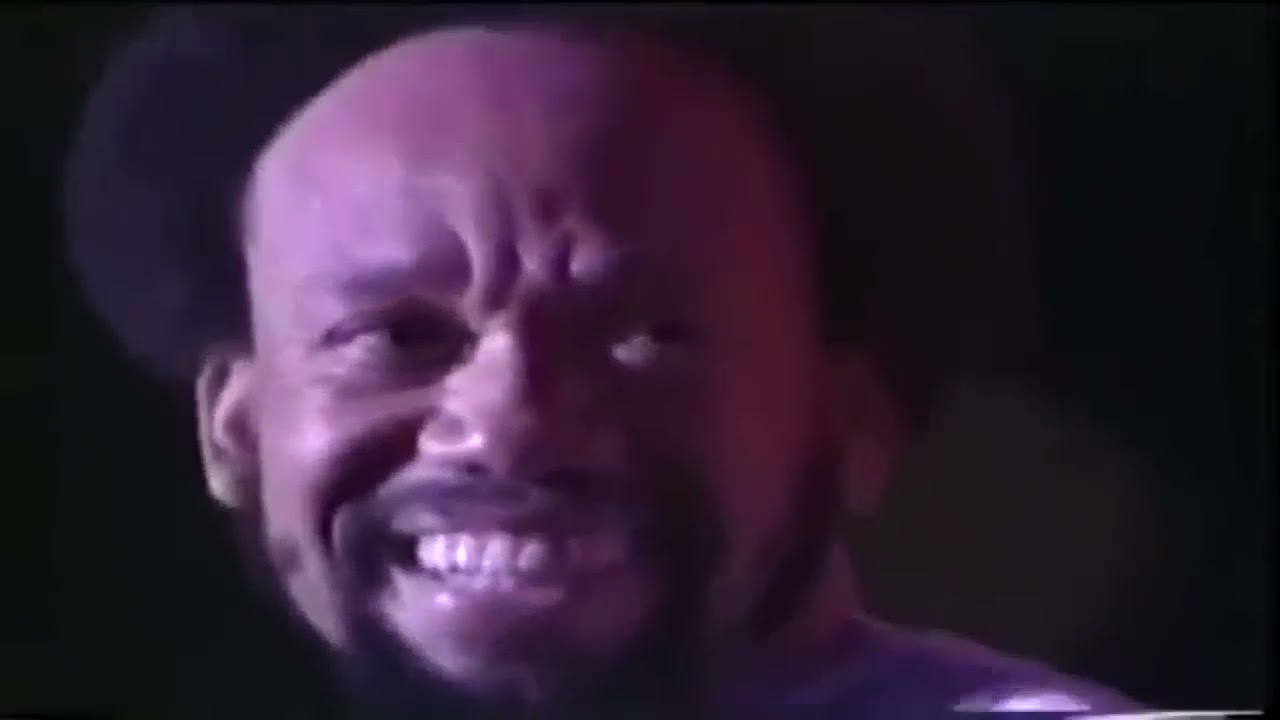 Earth Wind and Fire   September live 1979  Maurice White