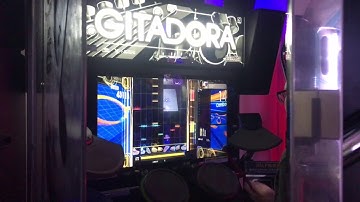 Gitadora Matixx Drummania:LOUD! MAS