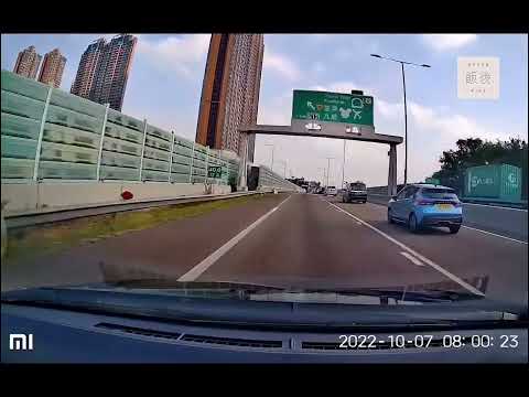 [飯後車cam] 20221007 元朗公路 電單車與私家車相撞後 撞到飛起