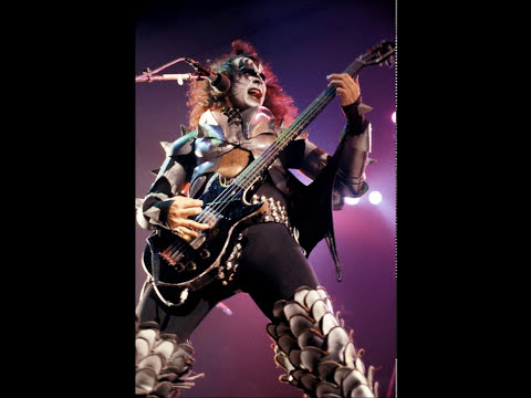 Kiss - God Of Thunder - 1976 (No FX Mix)