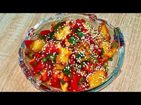 Салат с жаренными баклажанами.Ну очень вкусный салат,вся семья в восторге