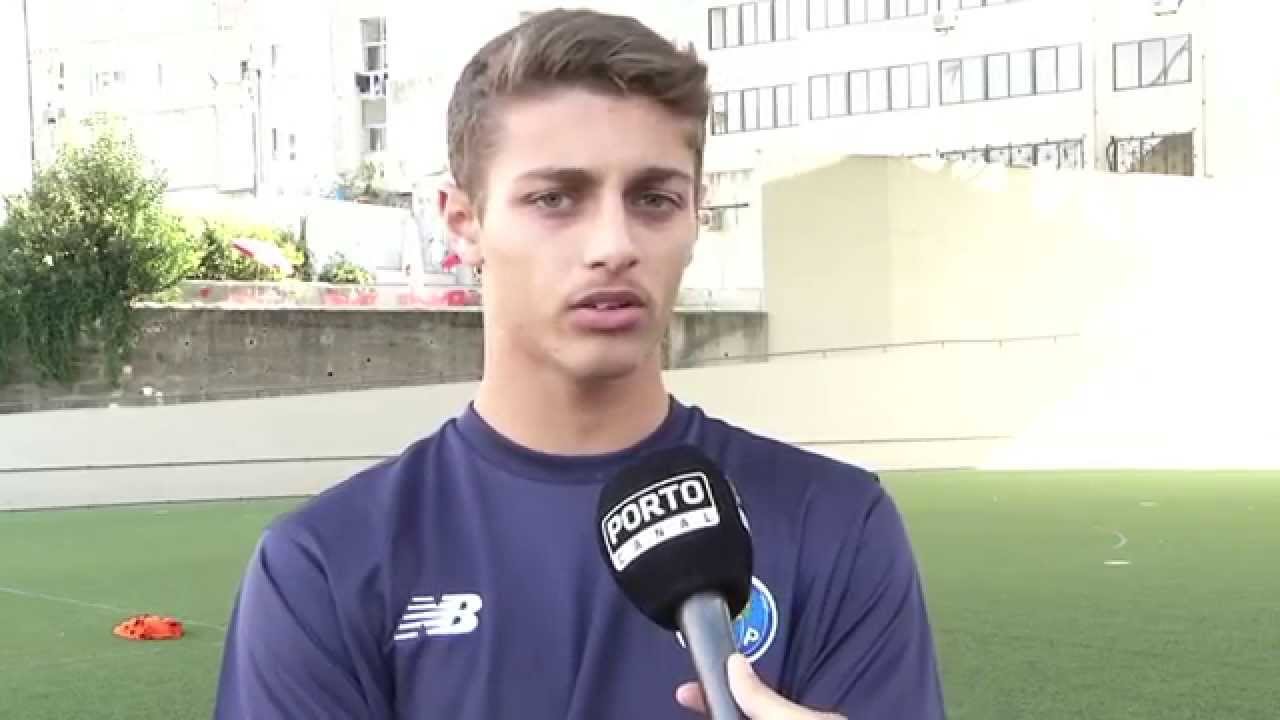 Formação: Sub-15 - Miguel Basto e João Sousa (antevisão FC Porto-Leixões, CN Jun. C, 09/10/15) interesting football facts and trends