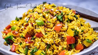 【HOW TO MAKE GOLDEN GARLIC TURMERIC FRIED RICE】