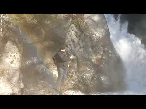 Видео: Посещение водопада Баш-Биш в Массачусетсе
