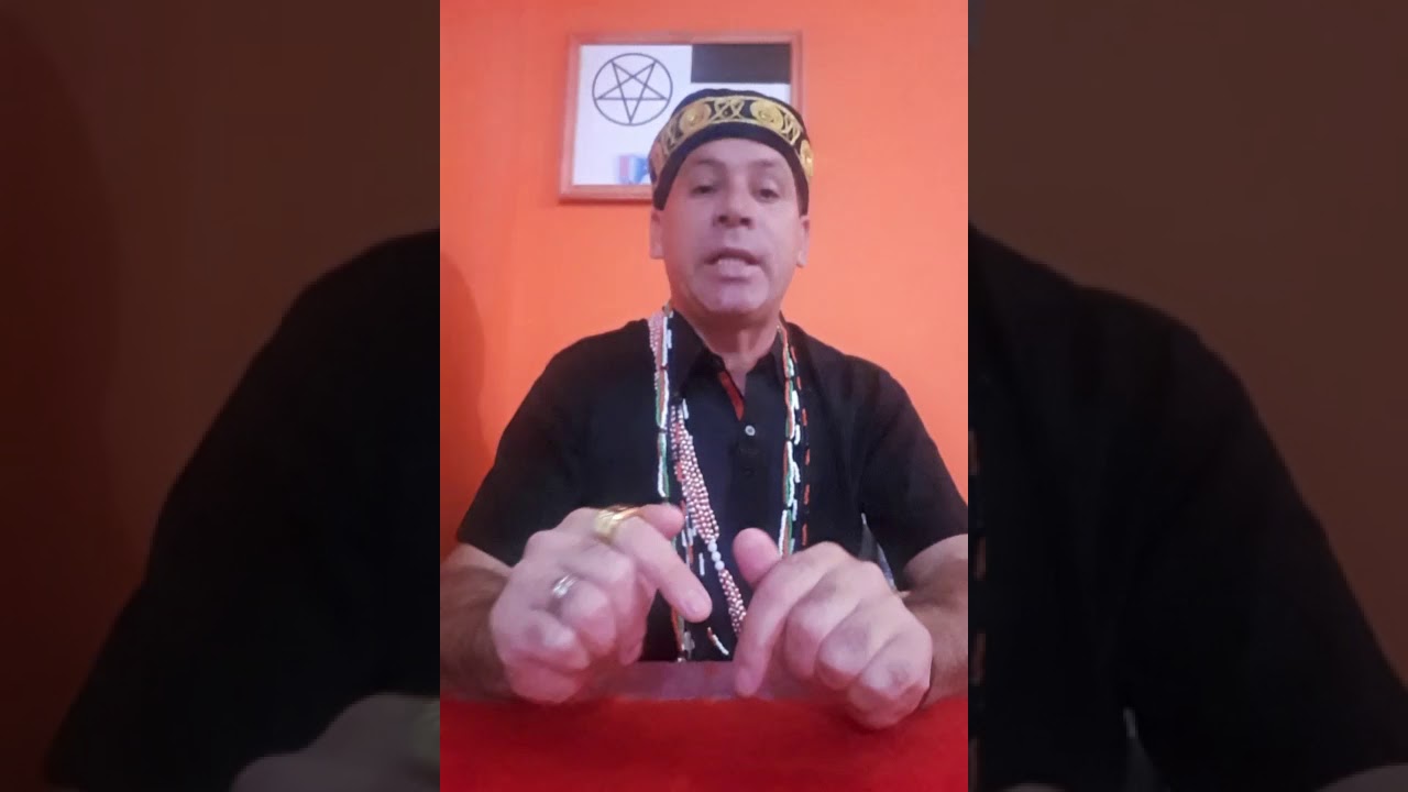 Simpatia para conquista seu trabalho de volta com María Padilha das Almas.