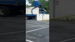 Iws front loader #automobile #trucker #garbagecollection #garbagetruck