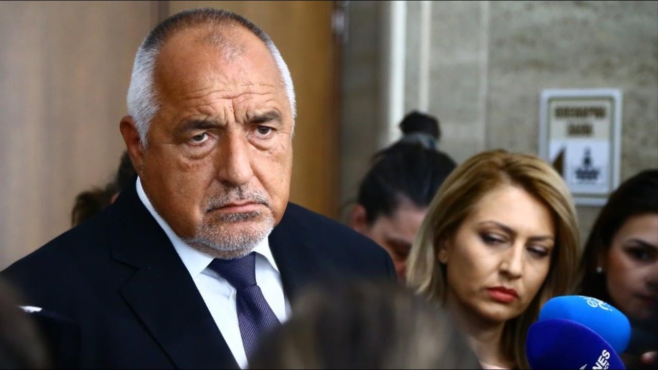 Борисов си изпусна нервите и крещя пред журналистите в парламента