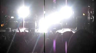 Skillet - amazing violin Intro and Comatose Skillet - amazing violin Intro and Comatose