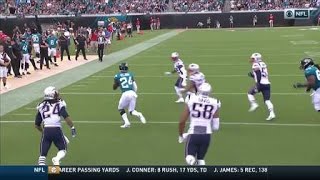 T.J. Yeldon runs through defenders for 20 yards