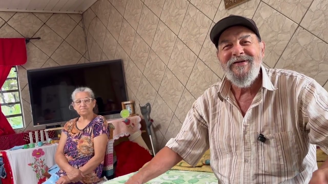 SEU JOÃO FUBÁ - ENCONTREI UMA COISA DIFERE NO MATO Á NOITE