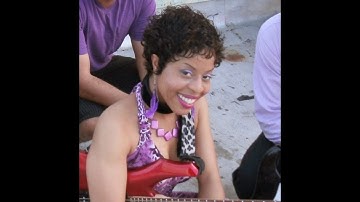 How To Change Your Guitar Strings (Acoustic Guitar) Part 1 of 3