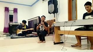 Download Lagu Kenny G - the moment cover by saxophone DIY pipa besi. Download Lagu Kenny G - the moment cover by saxophone DIY pipa besi.