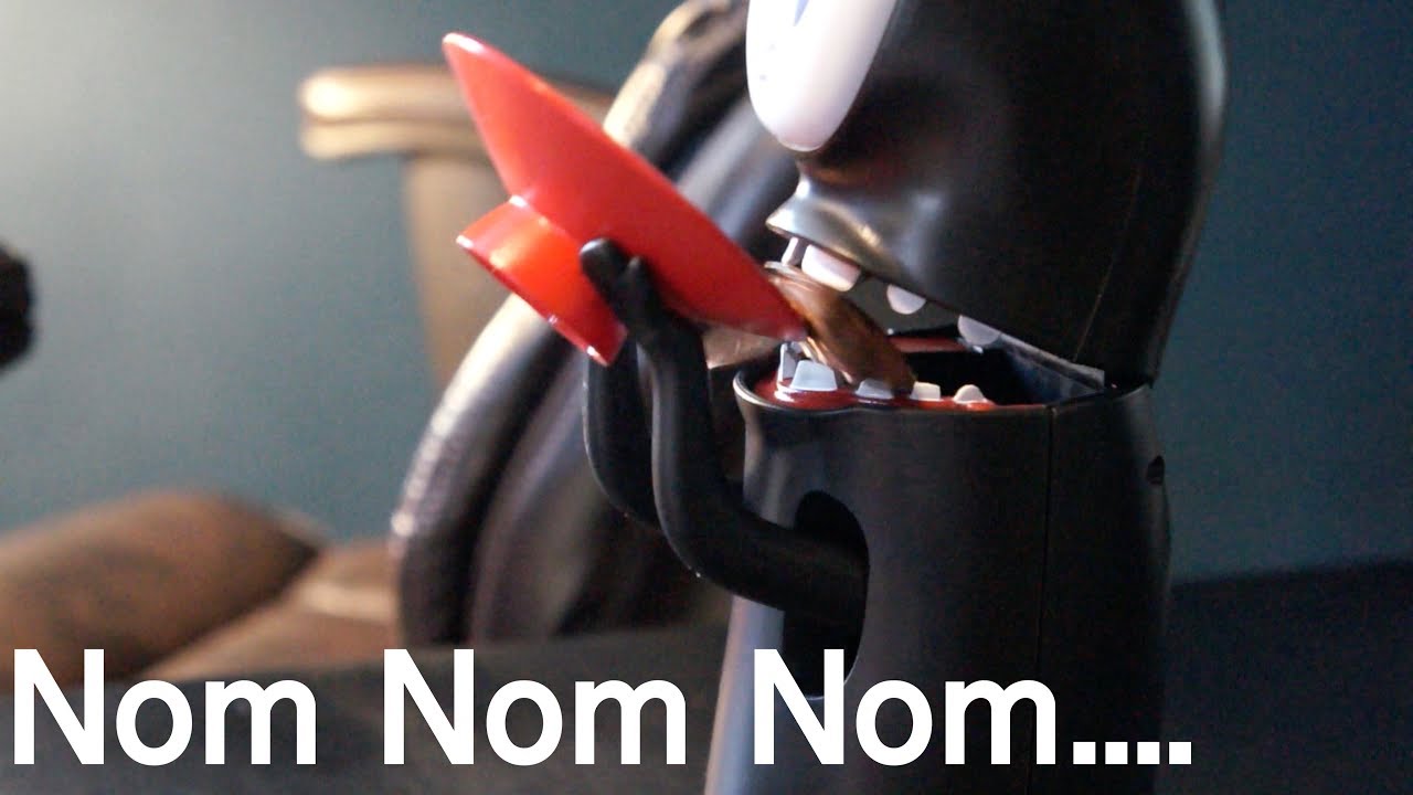 Spirited Away coin bank? (You have to see this)