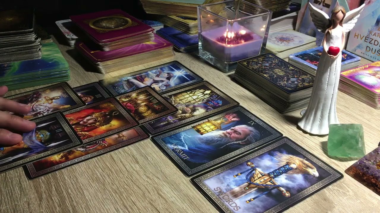 VÝKLAD PRO MUŽE 🔮 Jaká je to žena ??? ⚖️💰💡⏰🌠