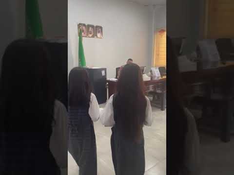 تفعيل يوم المعلم العالمي في قسم الابتدائي