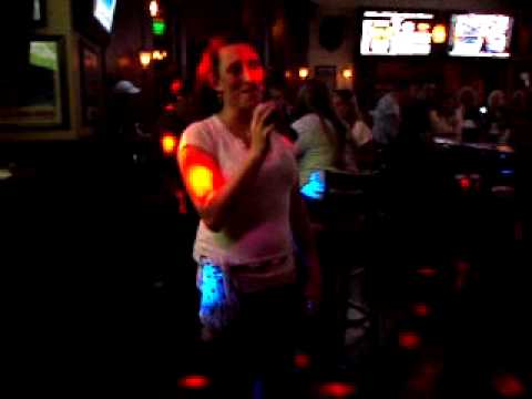 Karaoke: Broken Wing - Martina McBride