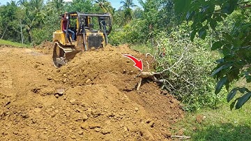 The Easiest Job Made by a Dozer - CATERPILLAR D6R XL Opens Up New Ground