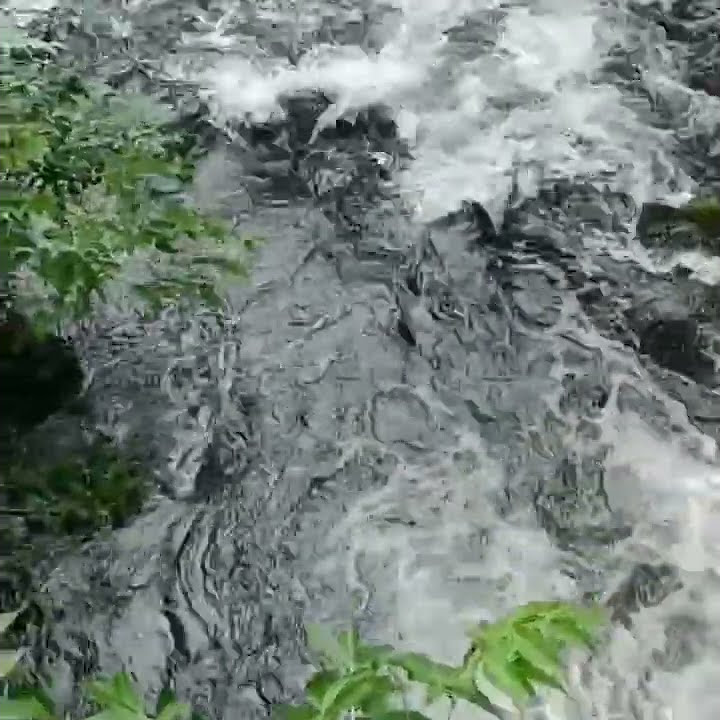 водопад в Чернаве - YouTube