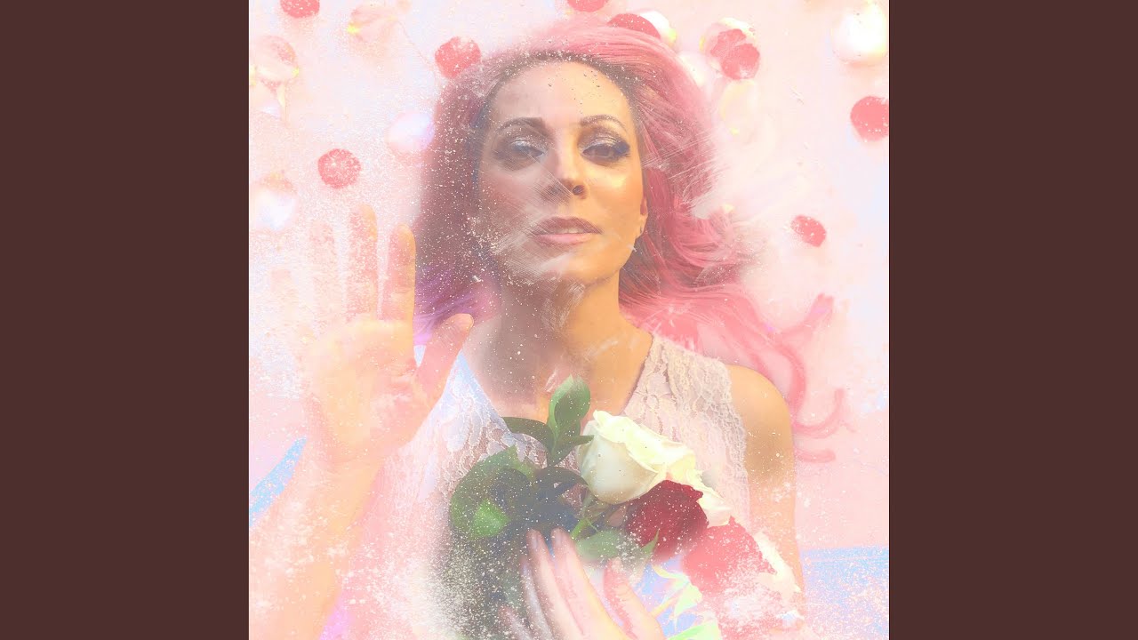 Phoenix adlı videoyu YouTube'da izle Phoenix adlı videoyu YouTube'da izle