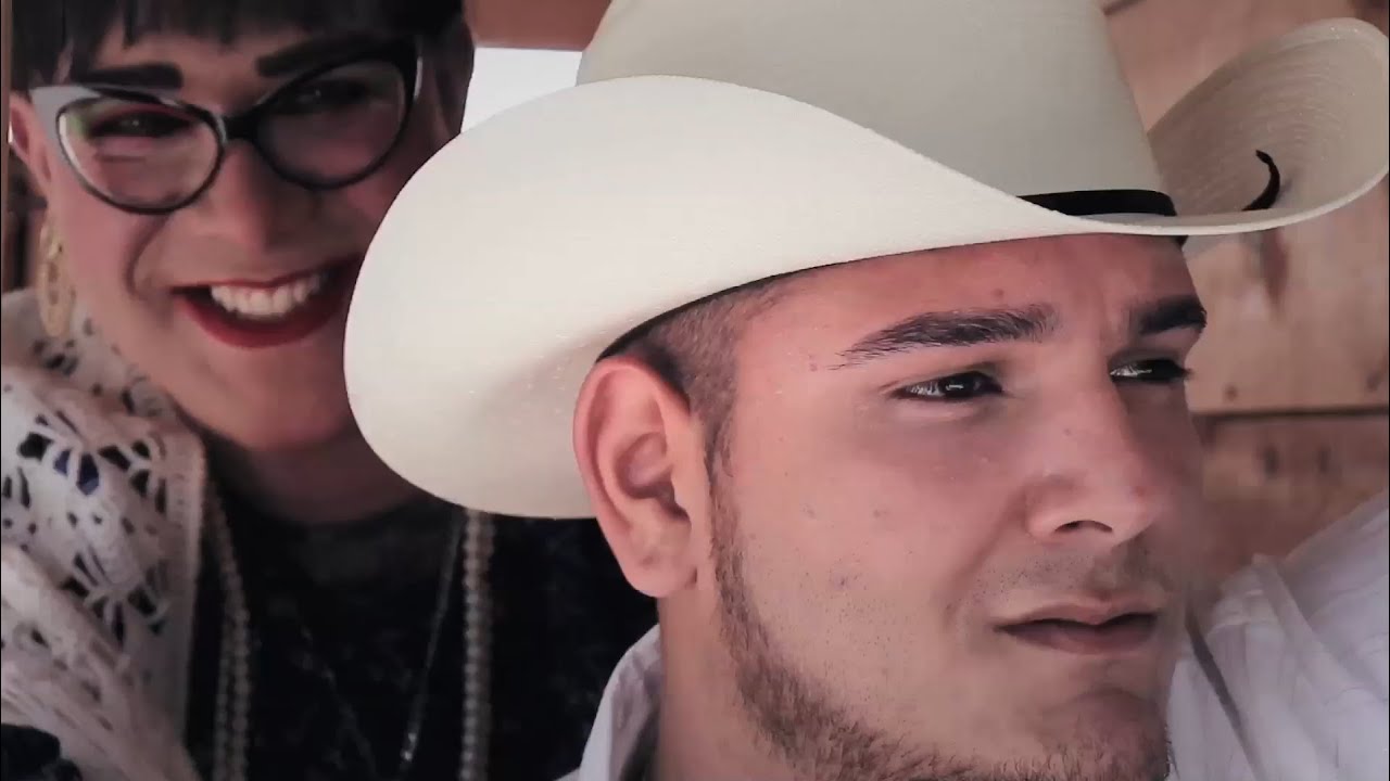 de-cuando-aca-video-oficial-nano-gonzalez-youtube