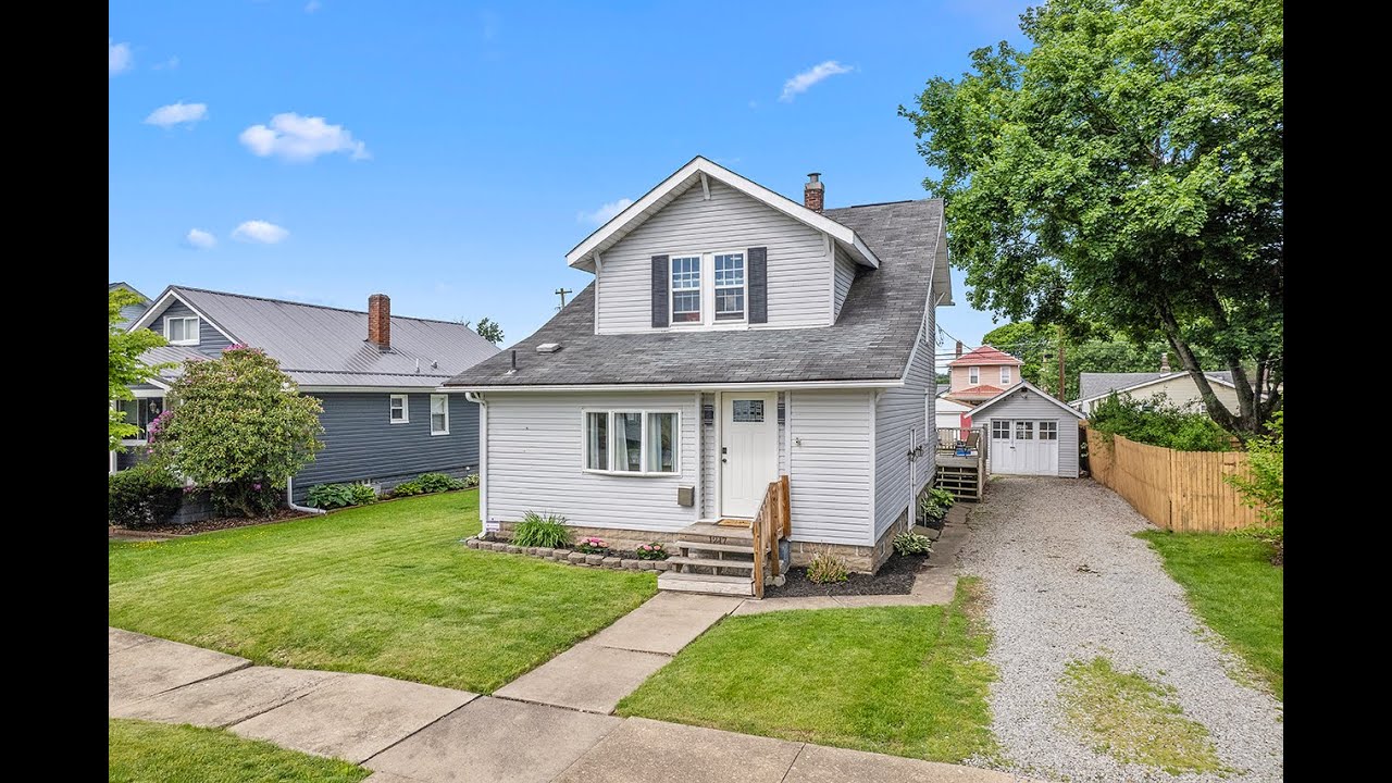 1217 Princeton Avenue Natrona Heights, PA | ColdwellBankerHomes.com