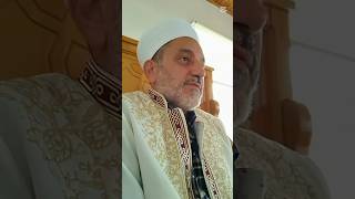 En hayırlı insan ahlâkı güzel olandır.Akıllı insan nefsine hakim olan ve ahirete hazırlık yapandırHŞ