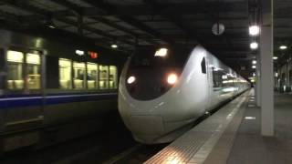 521系2次車普通小松行 小松到着    681系団体9085M小松発車（MHあり）